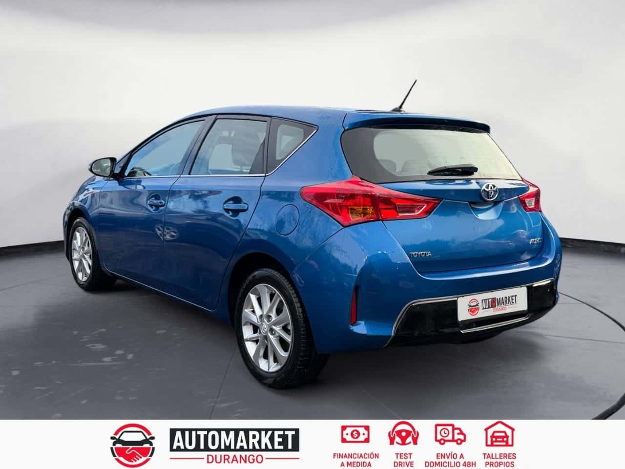 Toyota Auris 1.4 90D Business — foto 2 de 24