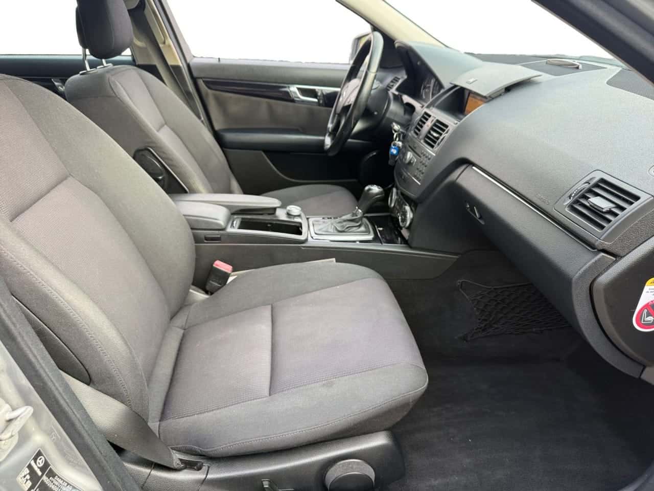 Mercedes-Benz Clase C C 200 CDI Be Blue Efficiency — foto 18 de 24