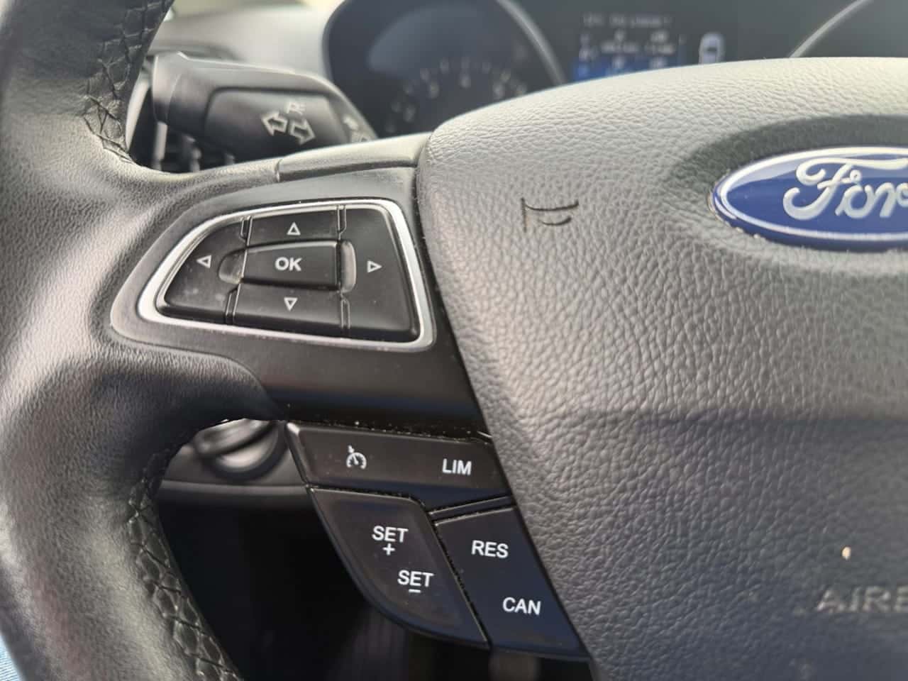 Ford C-Max 1.0 EcoBoost 125 CV Titanium — foto 23 de 26
