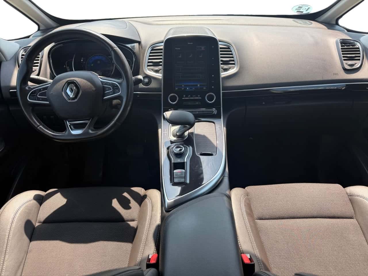 Renault Espace Initiale Paris Energy dCi 118 kW Tt EDC — foto 12 de 25