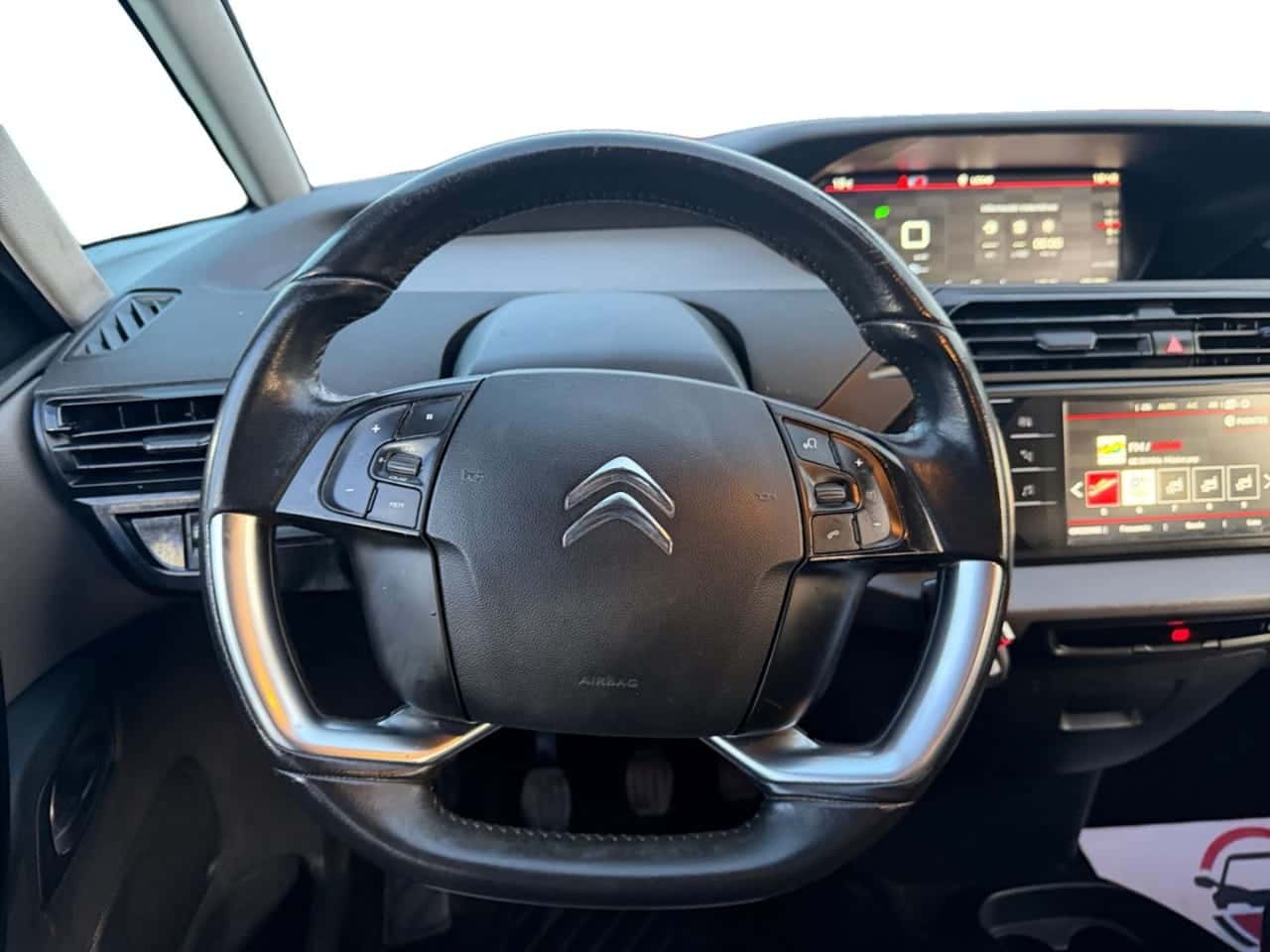 Citroën C4 Picasso BlueHDi 88 kW 120 CV Shine — foto 13 de 27