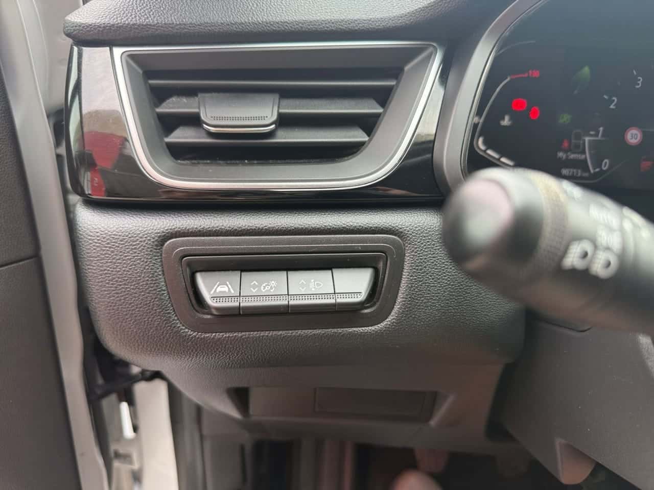 Mitsubishi ASX 130T MHEV Kaiteki — foto 25 de 25