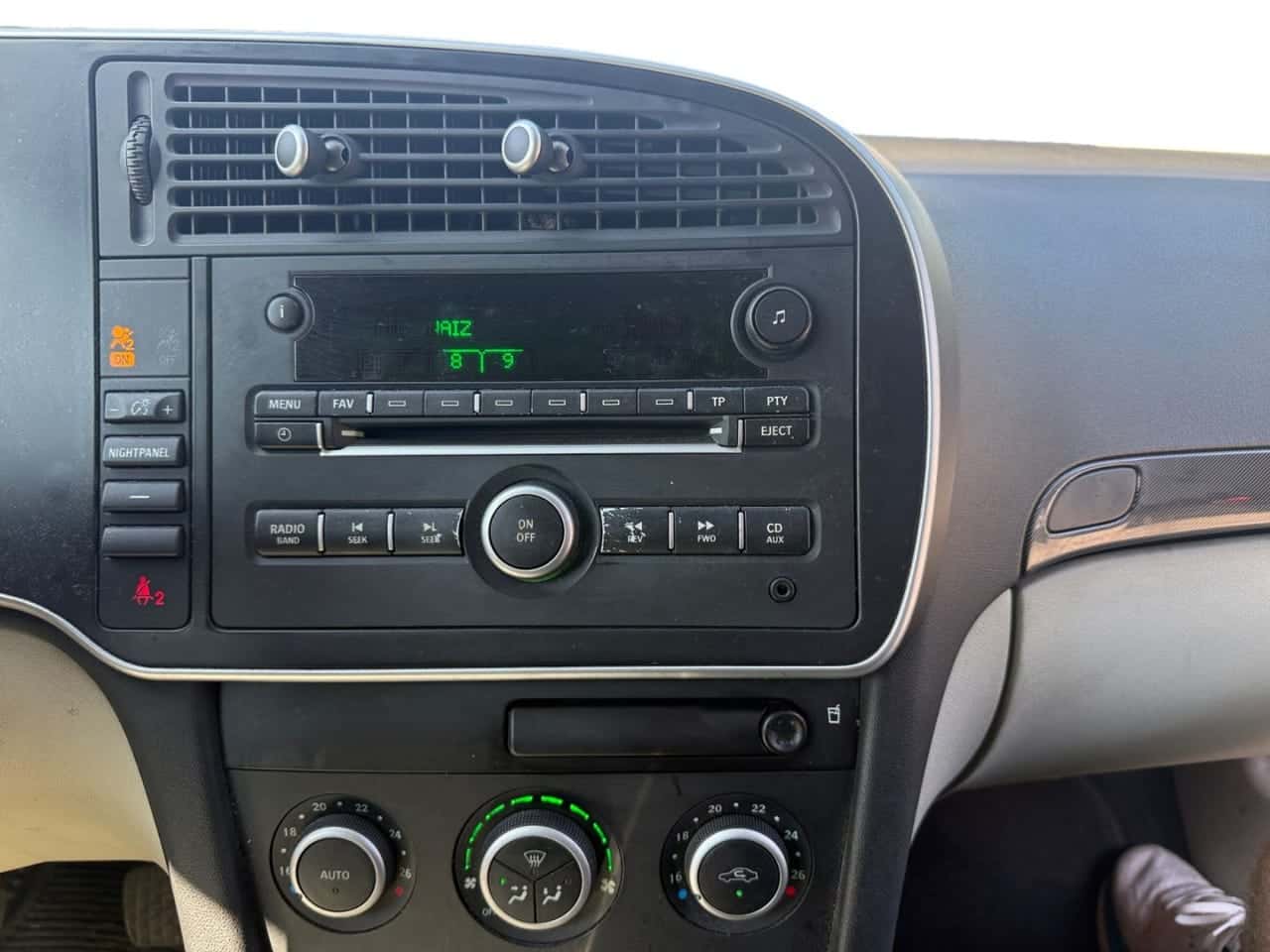 Saab 9-3X 1.9 TTiD — foto 20 de 25