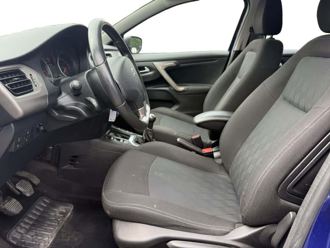 Citroën C-Elysée BlueHDi 73 kW 100 CV Shine — foto 9 de 20
