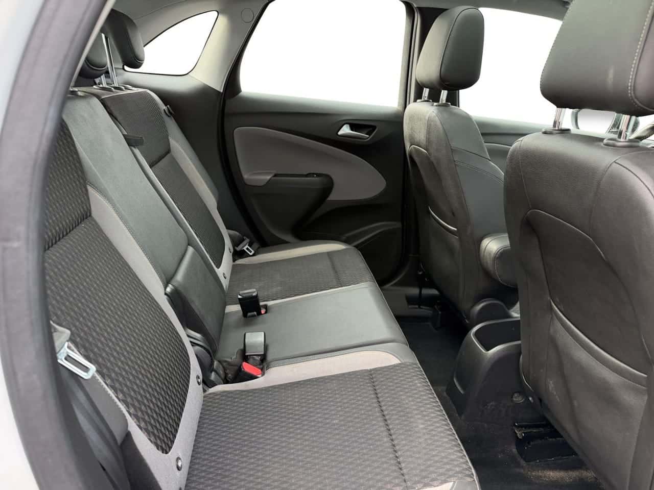 Opel Crossland X 1.5D 75 kW 102 CV Innovation SS — foto 17 de 21