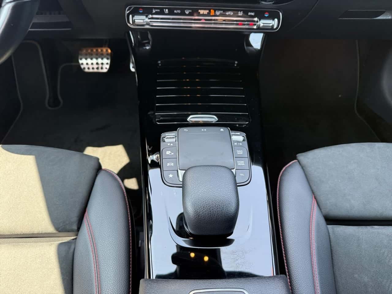Mercedes-Benz Clase A A 180 d — foto 15 de 25