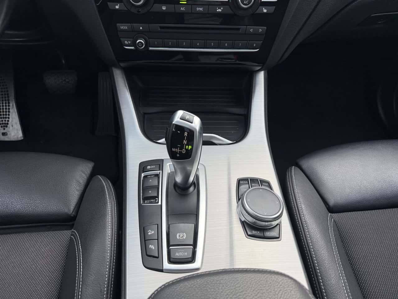 BMW X3 xDrive20i — foto 15 de 29