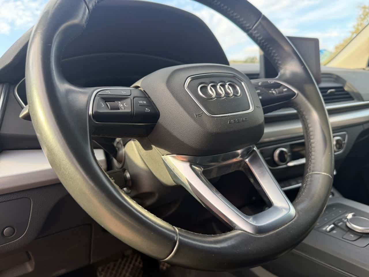 Audi Q5 Advanced 50 TFSI E quattroultra — foto 22 de 23