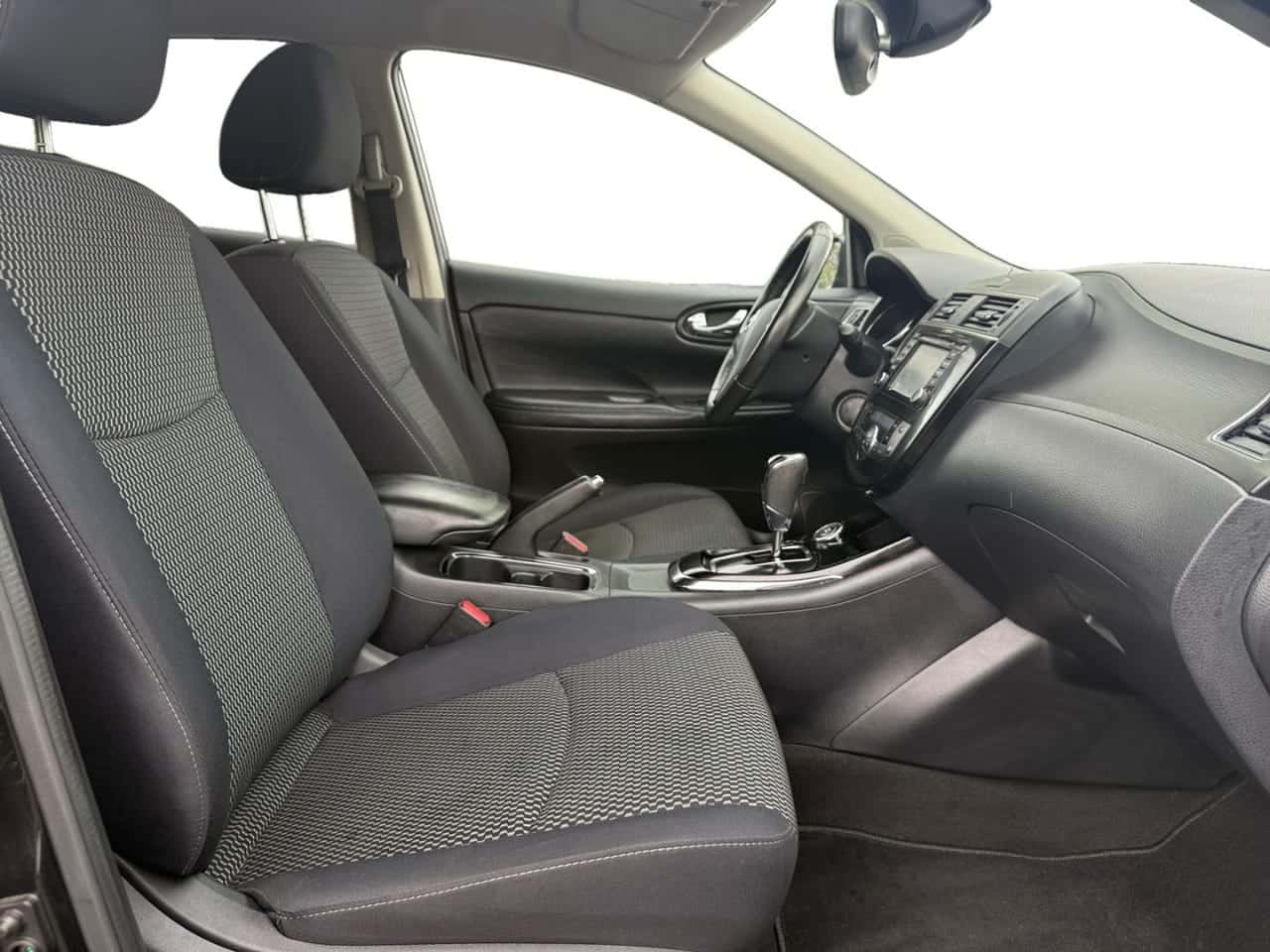 Nissan Pulsar 1.2 DIG-T 115 CV N-Connecta Xtronic — foto 17 de 20