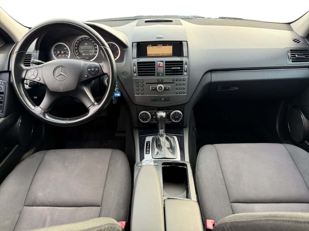 Mercedes-Benz Clase C C 200 CDI Be Blue Efficiency — foto 12 de 24