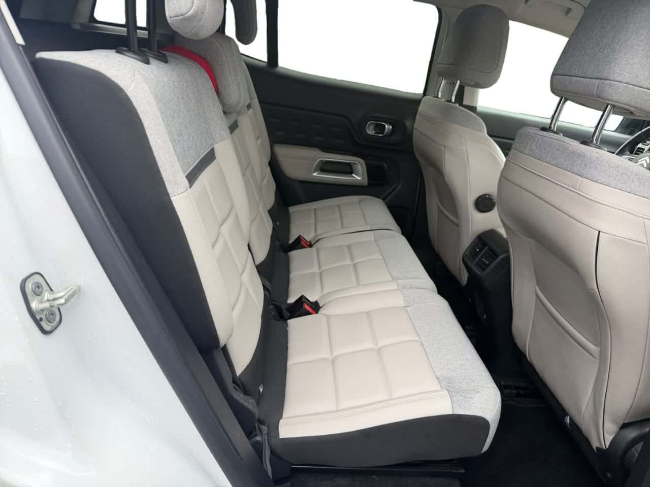 Citroën C5 Aircross BlueHDi 132 kW 180 CV SS EAT8 Shine — foto 18 de 28
