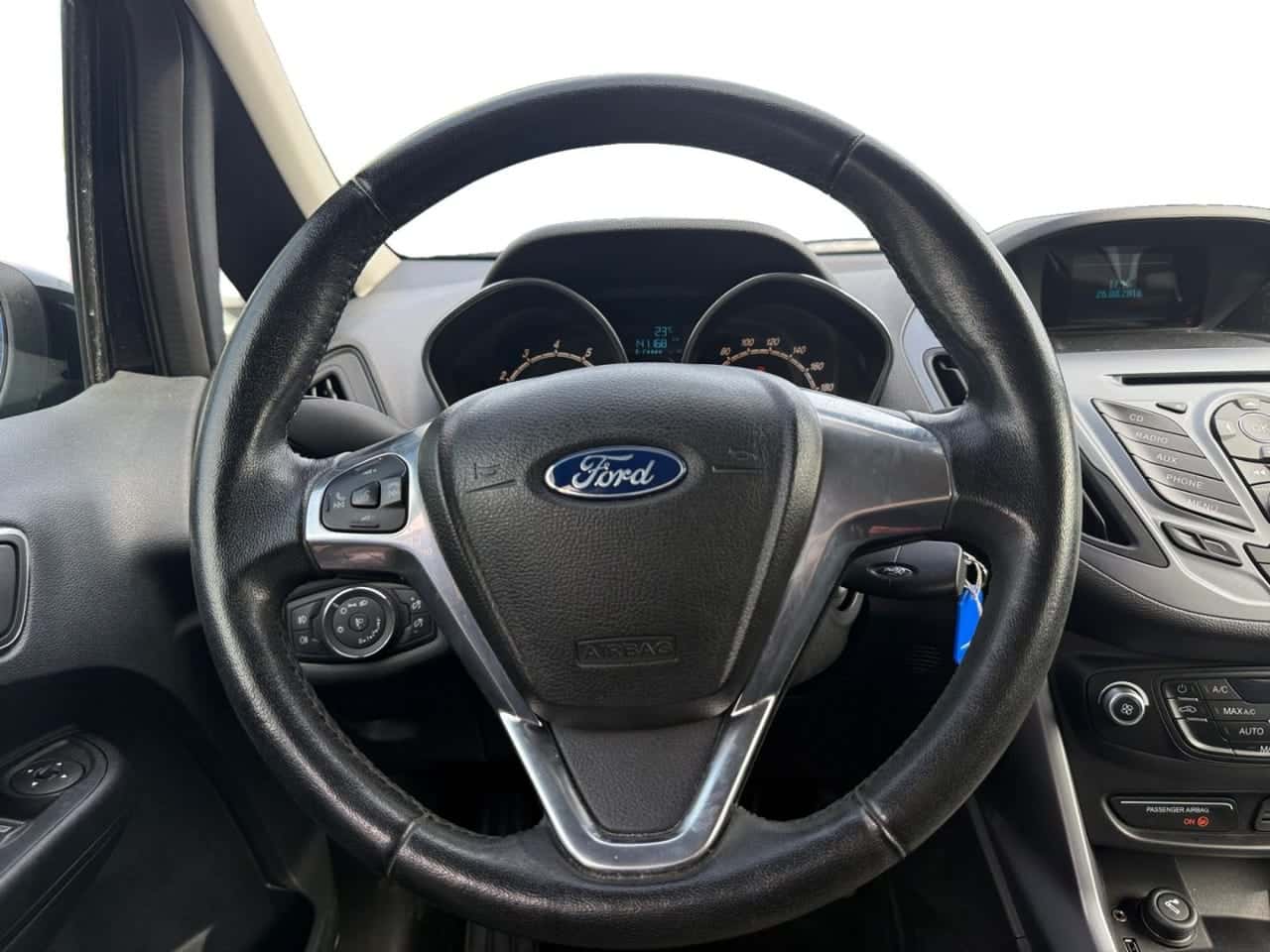 Ford B-Max 1.0 EcoBoost 74 kW 100 CV Trend — foto 13 de 23