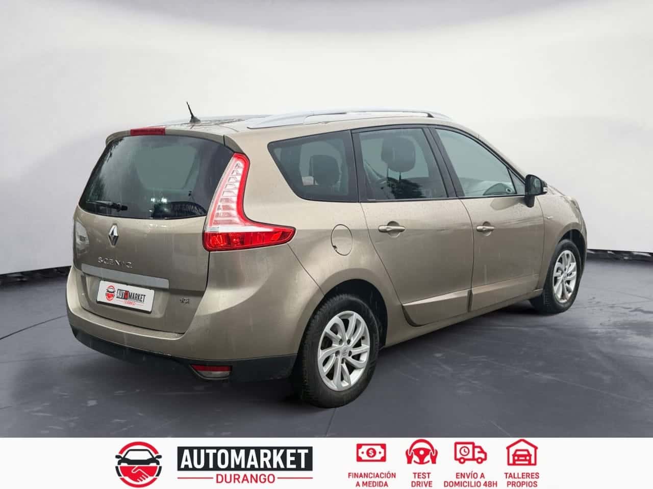 Renault Grand Scénic Dynamique dCi 110 EDC 7p — foto 5 de 24