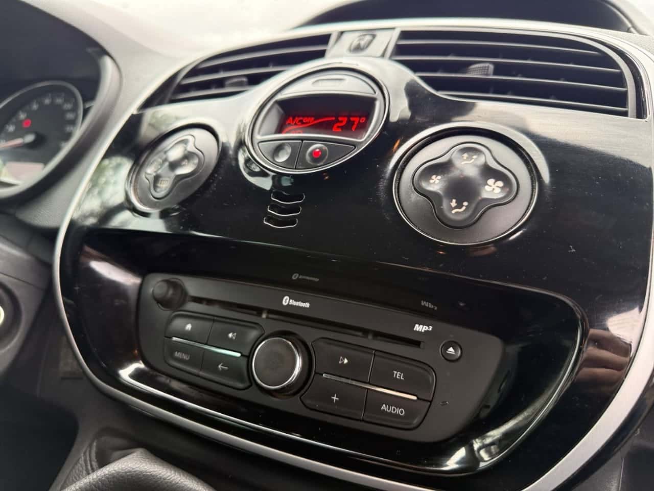 Renault Kangoo Combi Extrem M1 Af Blue dCi 70 kW 95 CV — foto 21 de 22
