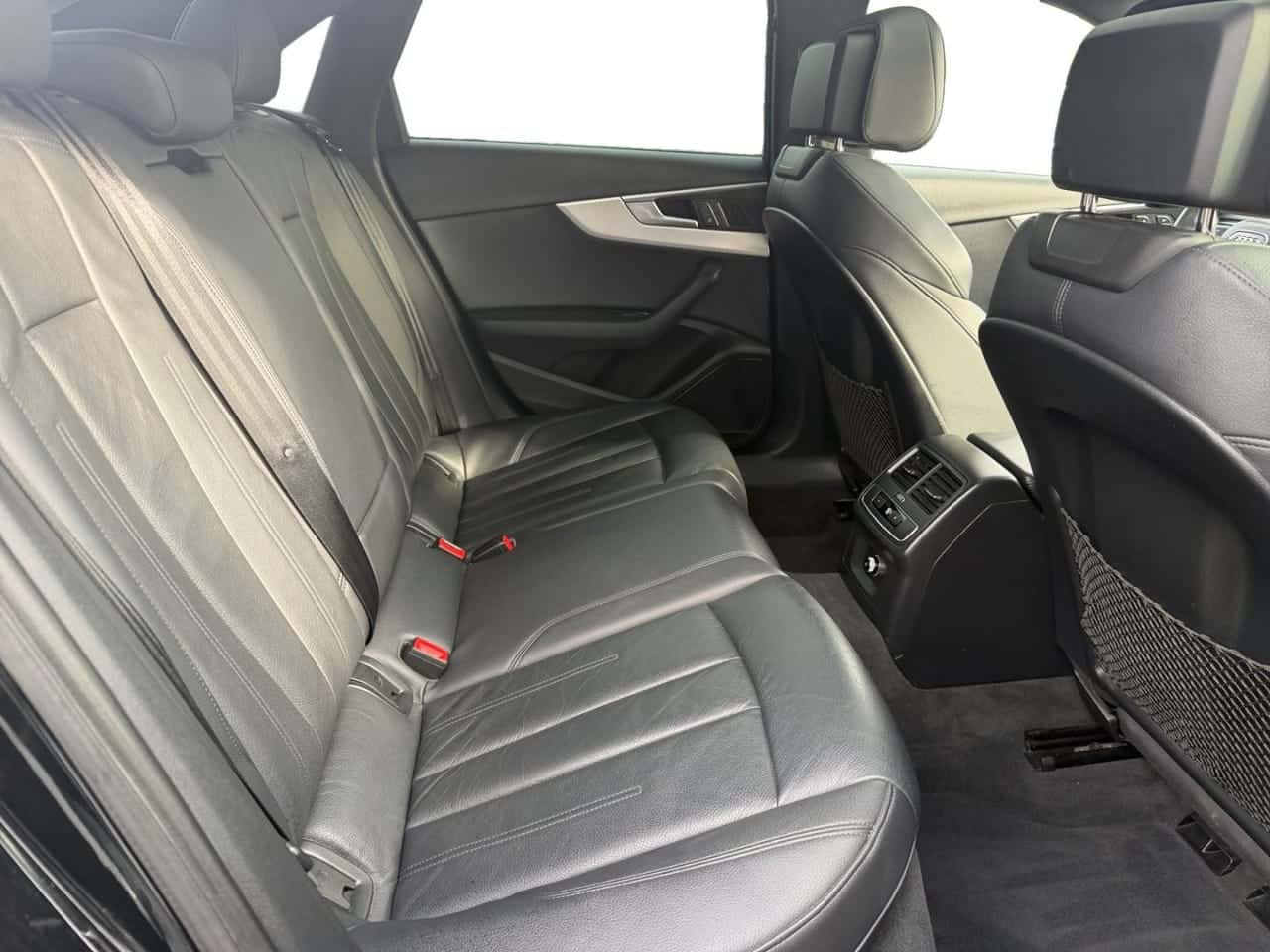 Audi A4 S line 40 TFSI 150 kW 204 CV S tronic — foto 16 de 29