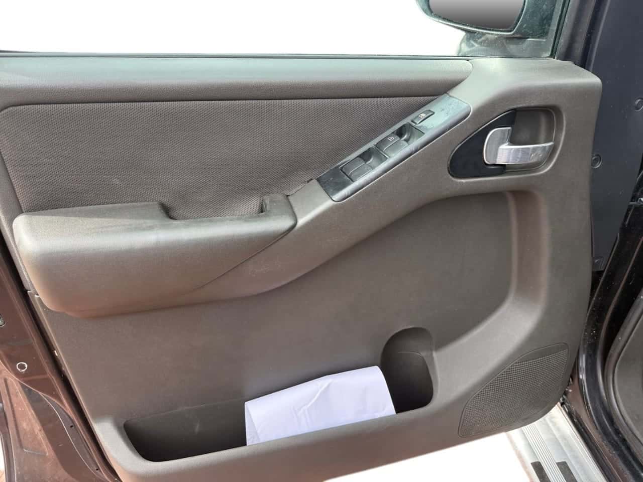 Nissan Pathfinder 2.5 dCi 171 CV SE 7 plazas — foto 11 de 23