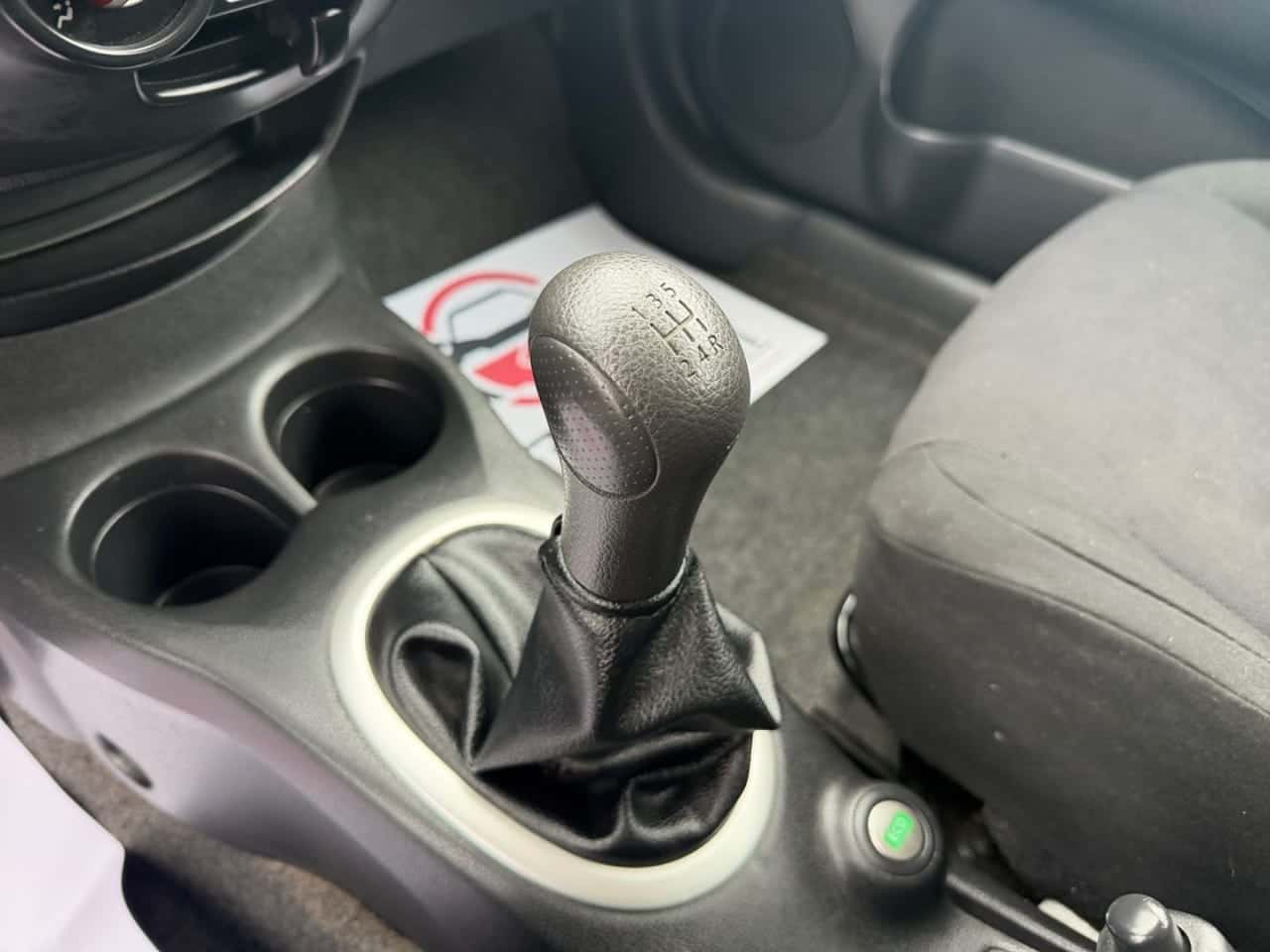 Nissan Note 5p. 1.2G 80 CV Acenta — foto 11 de 25