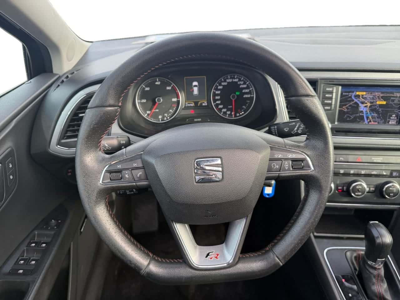 SEAT León ST 2.0 TDI 184 CV DSG6 StSp FR — foto 13 de 23