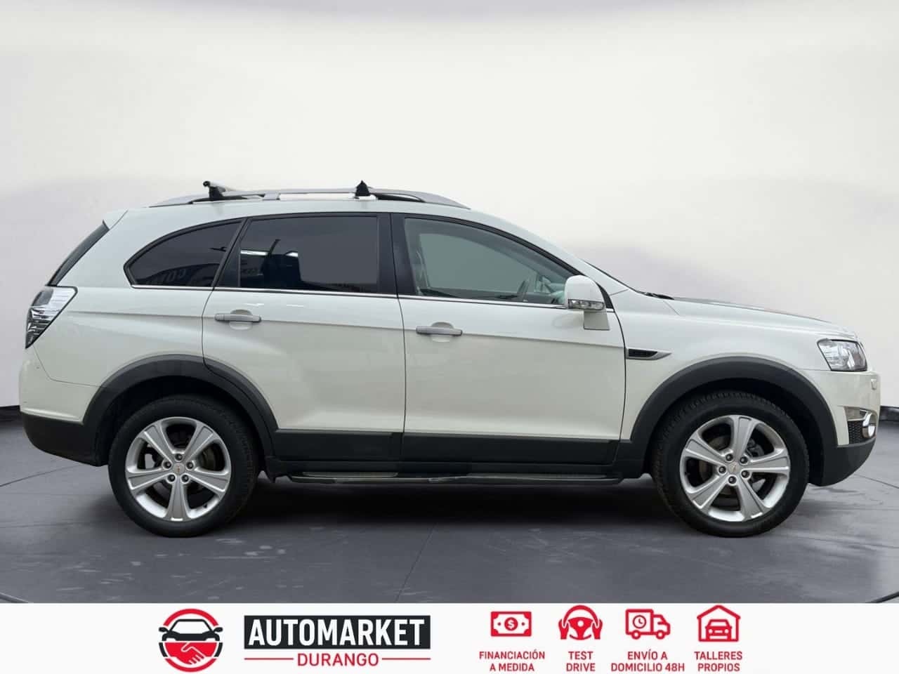 Chevrolet Captiva 2.2 VCDI 16V LTZ 7 Plazas AWD Auto — foto 6 de 18