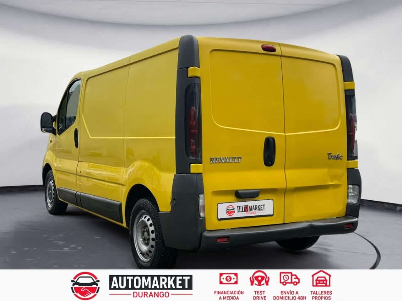 Renault Trafic Combi 6 27 Corto Normal 1.9 dCi 80 — foto 3 de 19