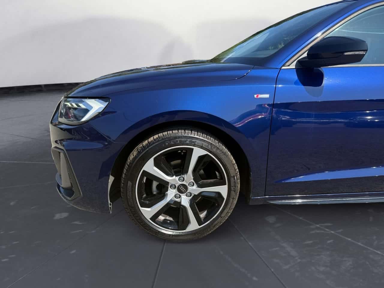 Audi A1 Sportback Adrenalin Black ed 30 TFSI 81 kW — foto 9 de 24