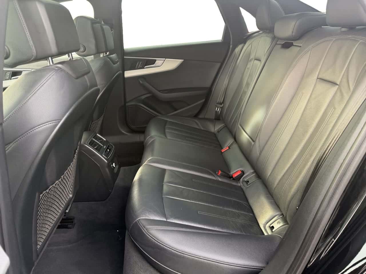 Audi A4 S line 40 TFSI 150 kW 204 CV S tronic — foto 14 de 29