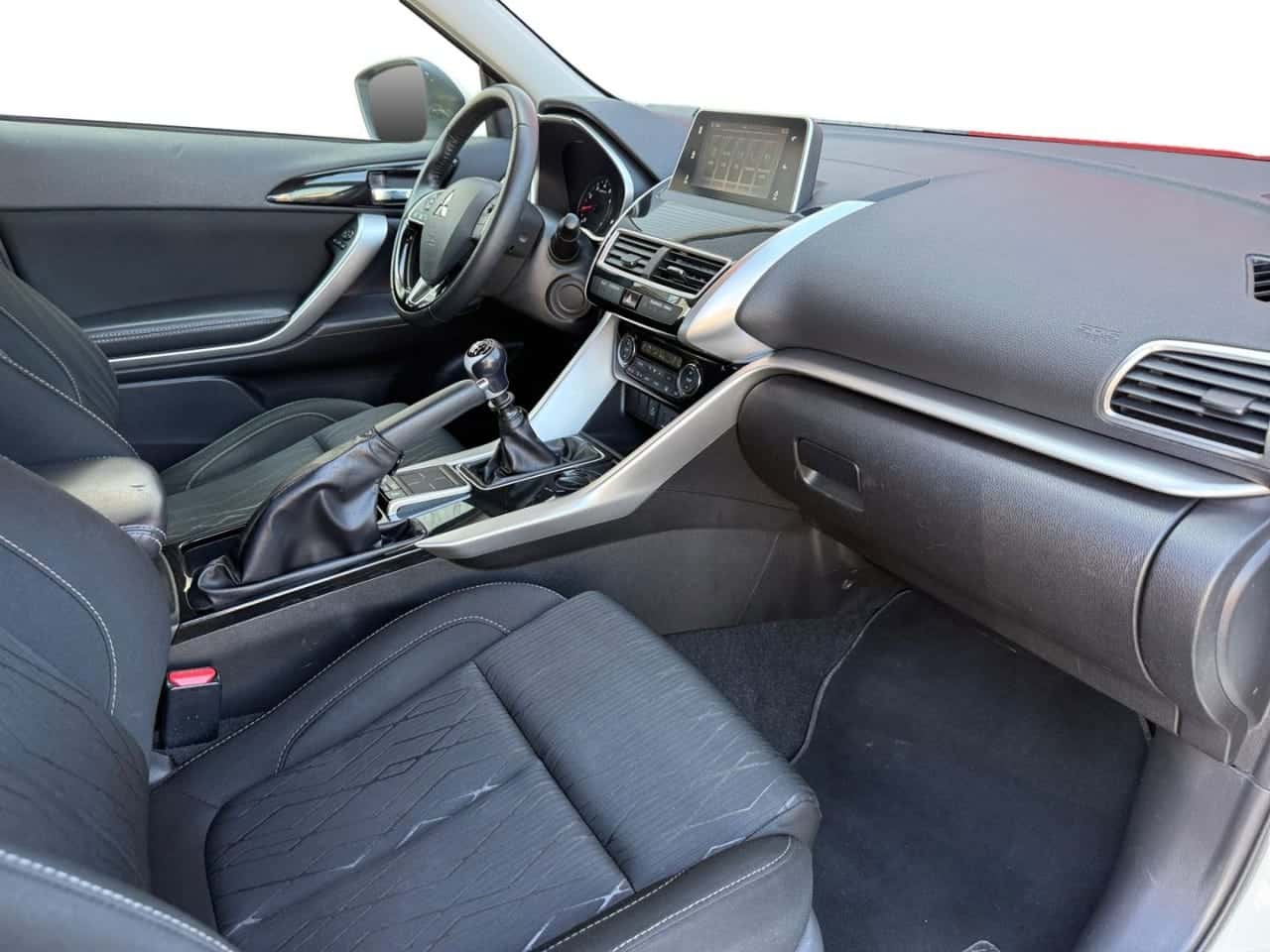Mitsubishi Eclipse Cross 150T Motion — foto 14 de 16